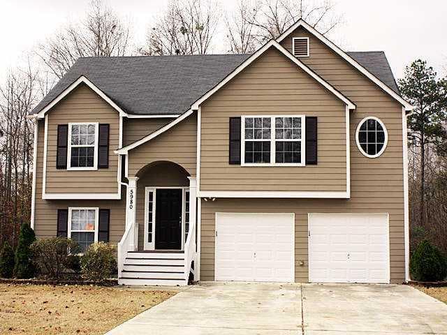 5980 Water Oaks Drive, Austell, GA 30106 — most recent listing photo