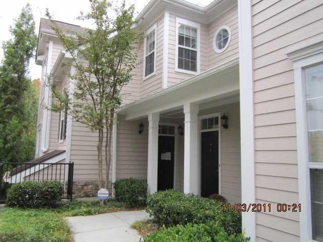 2 bedroom, 1,504 sq ft condominium sold at 2400 CUMBERLAND Parkway 223, Atlanta, GA 30339
