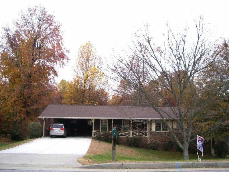 3 bedroom, 2,125 sq ft single family residence sold at 3732 Kinnard Drive, Atlanta, GA 30360