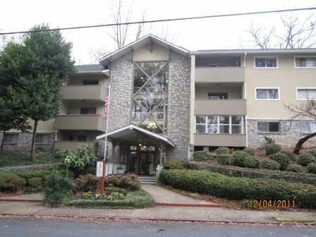 2 bedroom, 864 sq ft condominium sold at 55 PHARR Road E206, Atlanta, GA 30305