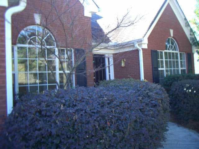 3 bedroom, 2,207 sq ft single family residence sold at 1649 Amhearst Mill Drive, Lawrenceville, GA 30043