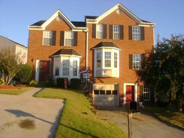 3 bedroom, 1,462 sq ft townhouse sold at 53 BARRINGTON Place 53, Marietta, GA 30066