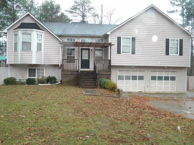 363 Whaleys Lake Drive, Jonesboro, GA 30238 — most recent listing photo