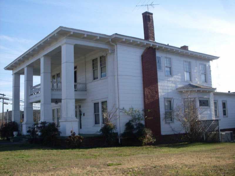52 W Candler Street, Winder, GA 30620 — most recent listing photo