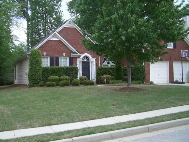 943 Huntsman Trace, Lawrenceville, GA 30045 — most recent listing photo