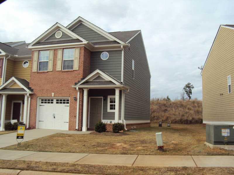 2 bedroom, 1,616 sq ft townhouse sold at 2414 Capella Circle 0, Atlanta, GA 30331