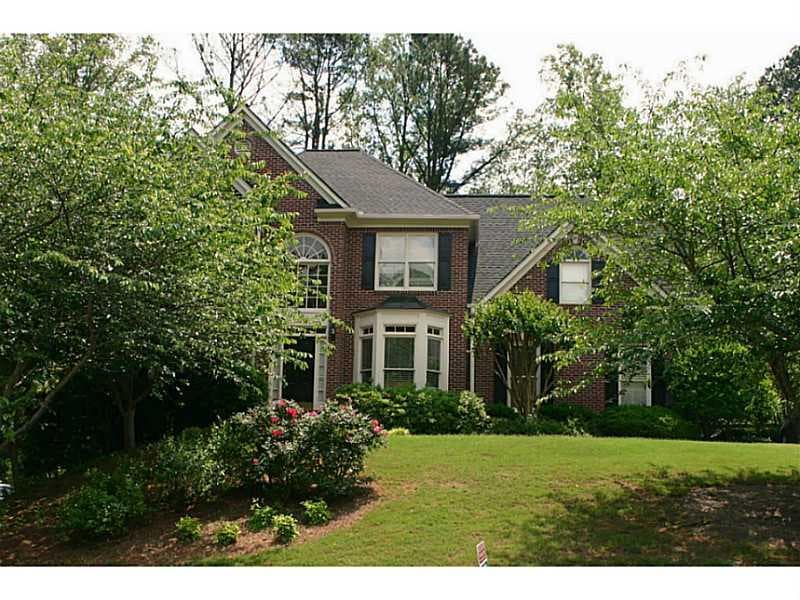 5 bedroom, 3,522 sq ft single family residence sold at 211 Maple Creek Chase, Woodstock, GA 30188