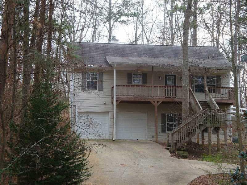 8775 Bayhill Drive, Gainesville, GA 30506 — most recent listing photo