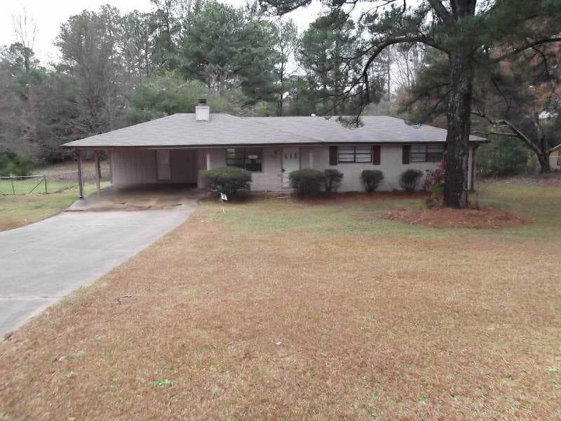 5735 Bob White Lane, Douglasville, GA 30135 — most recent listing photo