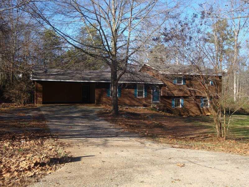 2 bedroom single family residence sold at 229 Quail Trail, Cornelia, GA 30531