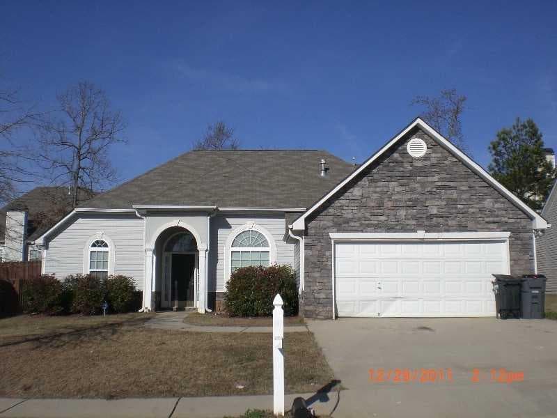 355 SAPPHIRE Bend, Riverdale, GA 30296 — most recent listing photo