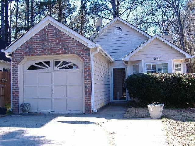 3 bedroom, 1,044 sq ft single family residence sold at 3756 Old Oak Court, Powder Springs, GA 30127