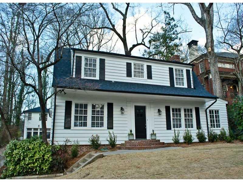 4 bedroom, 2,214 sq ft single family residence sold at 1310 Stillwood Drive, Atlanta, GA 30306