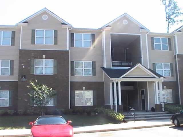 3 bedroom condominium sold at 10104 Fairington Ridge Circle 10104, Lithonia, GA 30038