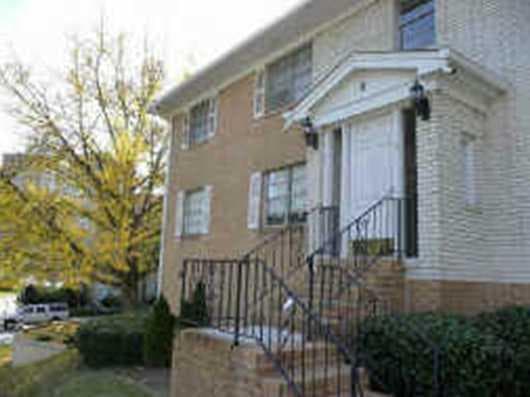 2 bedroom, 952 sq ft condominium sold at 119 NW Pharr Road E1, Atlanta, GA 30305