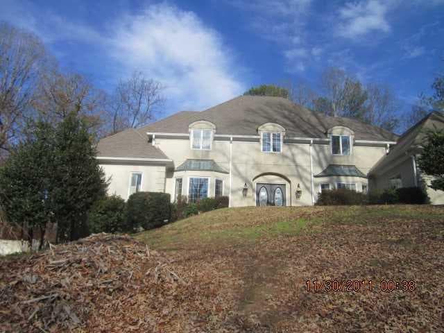 7 bedroom, 4,854 sq ft single family residence sold at 5785 NORTHSIDE Drive, Atlanta, GA 30328