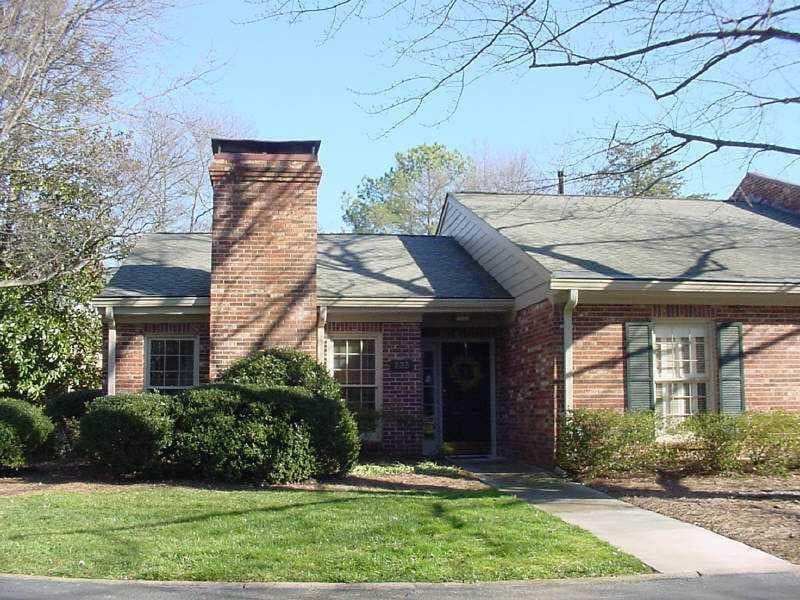 3 bedroom, 1,912 sq ft condominium sold at 235 The South Chace 235, Atlanta, GA 30328