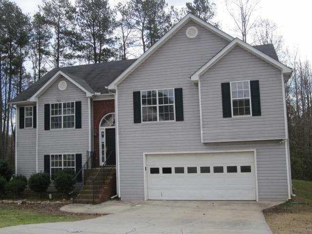 5 bedroom, 2,492 sq ft single family residence sold at 315 Tambec Trace, Lilburn, GA 30047