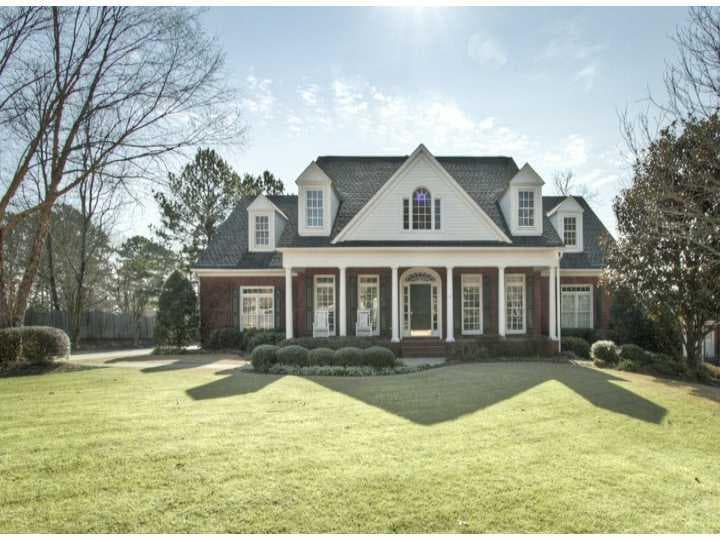 4 bedroom single family residence sold at 8270 High Hampton, Alpharetta, GA 30022