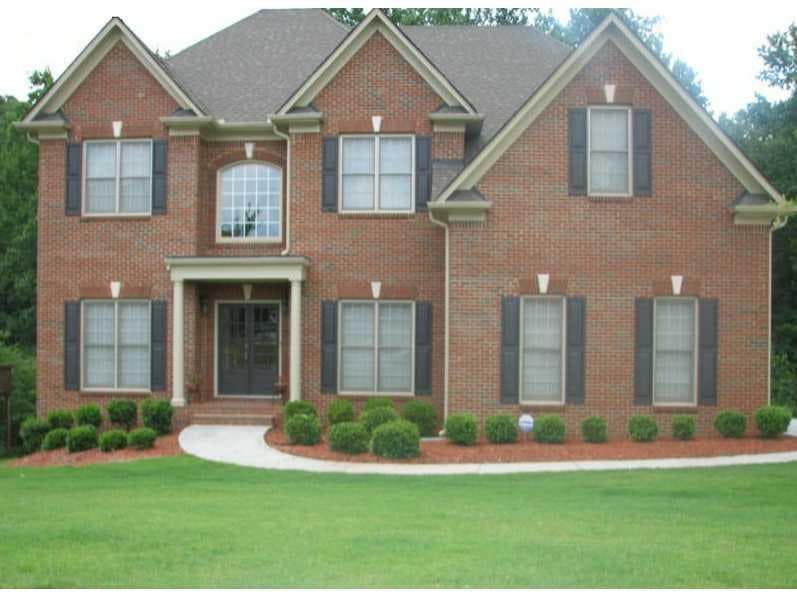 6 bedroom, 3,288 sq ft single family residence sold at 2204 Huntcrest Way, Lawrenceville, GA 30043