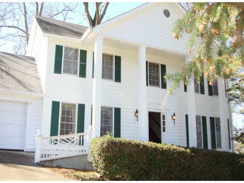 5 bedroom, 3,390 sq ft single family residence sold at 1075 Winding Creek Trail, Atlanta, GA 30328