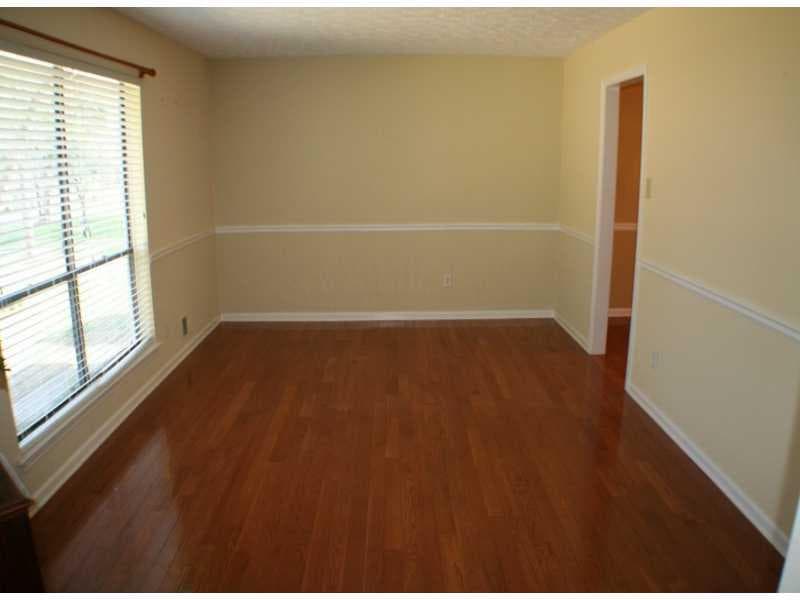 1060 Chantilly Drive, Alpharetta, GA 30004 — most recent listing photo