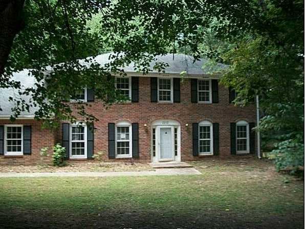 4 bedroom, 2,396 sq ft single family residence sold at 2202 Brookfield Circle, Lawrenceville, GA 30043
