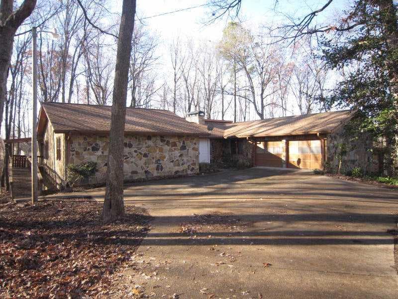4 bedroom, 6,143 sq ft single family residence sold at 1263 Old Peachtree Road, Lawrenceville, GA 30043