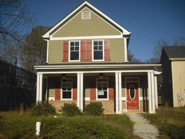 3 bedroom single family residence sold at 5510 CHESTNUT Street, Flowery Branch, GA 30542