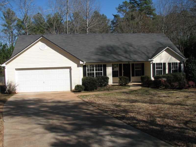 3 bedroom, 1,488 sq ft single family residence sold at 3015 WEDGEWOOD Drive, Monroe, GA 30656