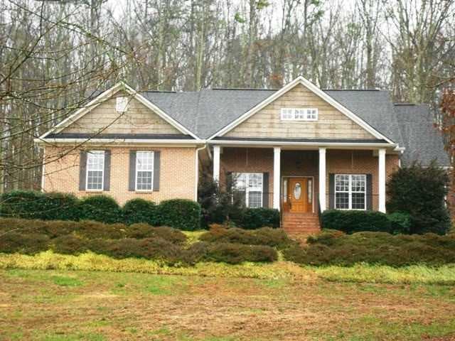 4 bedroom, 2,672 sq ft single family residence sold at 39 Twin Oaks Lane, Cartersville, GA 30120