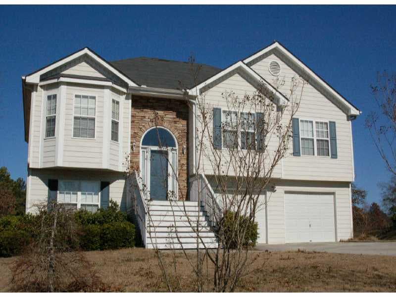 4 bedroom, 2,119 sq ft single family residence sold at 1663 Cagle Court, Lawrenceville, GA 30045