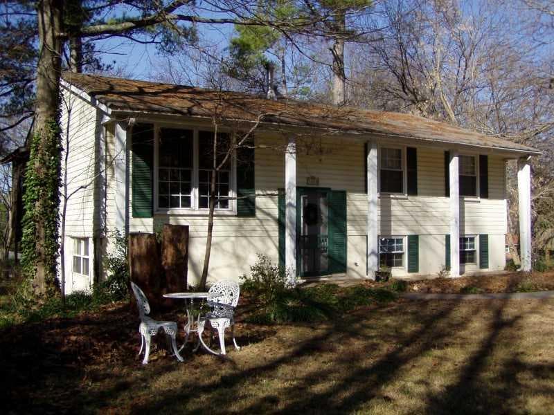 1075 AZALEA Circle, Marietta, GA 30062 — most recent listing photo