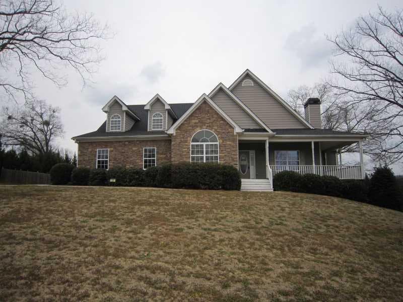 4 bedroom, 2,820 sq ft single family residence sold at 39 Legendary Drive, Hoschton, GA 30548