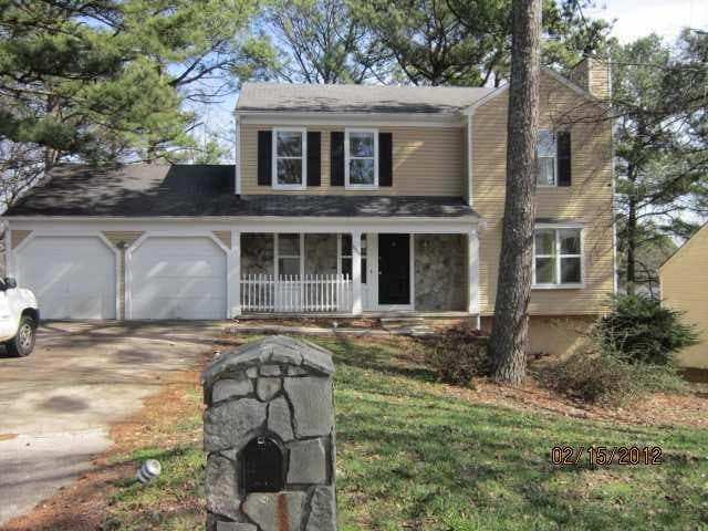 3 bedroom, 1,456 sq ft single family residence sold at 10585 PLANTATION BRIDGE Drive, Alpharetta, GA 30022