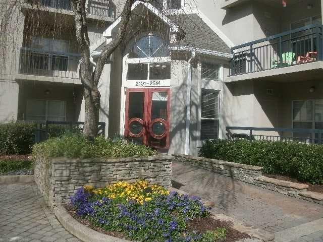1 bedroom, 552 sq ft condominium sold at 2106 RIVER GREEN Drive 2106, Atlanta, GA 30327