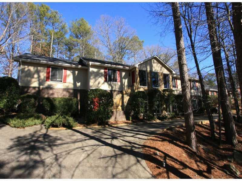 780 Oakhaven Drive, Roswell, GA 30075 — most recent listing photo