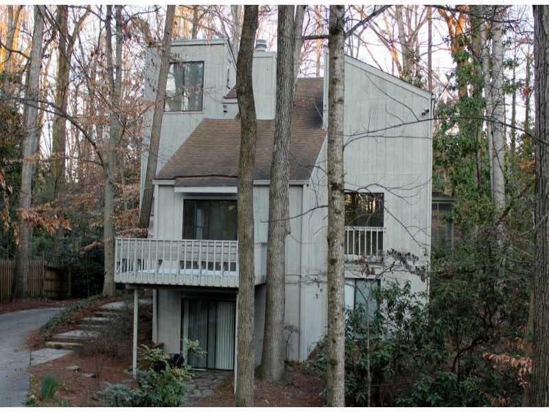 4 bedroom, 2,335 sq ft single family residence sold at 3757 Vermont Road, Atlanta, GA 30319