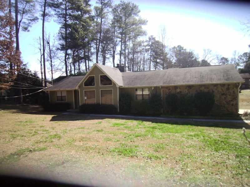 3096 VILLAGE GLEN Trail, Snellville, GA 30039 — most recent listing photo