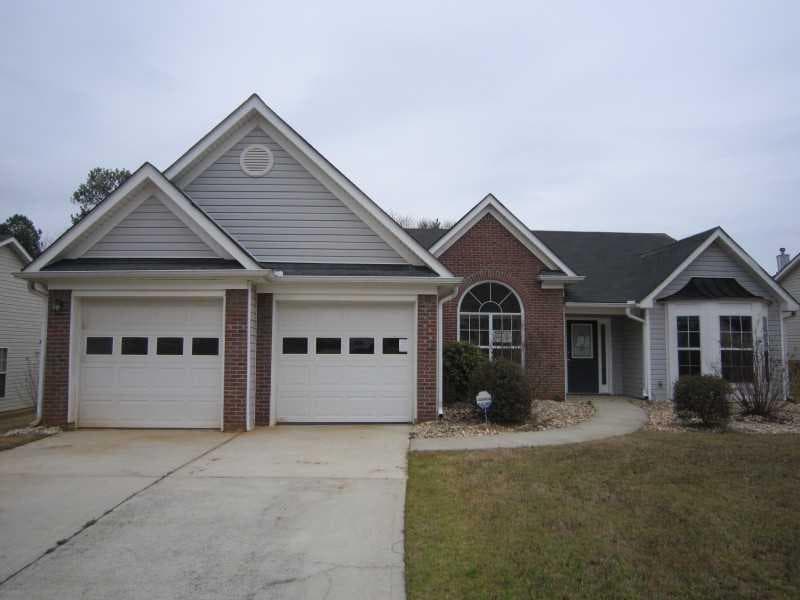 3 bedroom, 2,039 sq ft single family residence sold at 375 Sterling Hill Drive, Lawrenceville, GA 30045