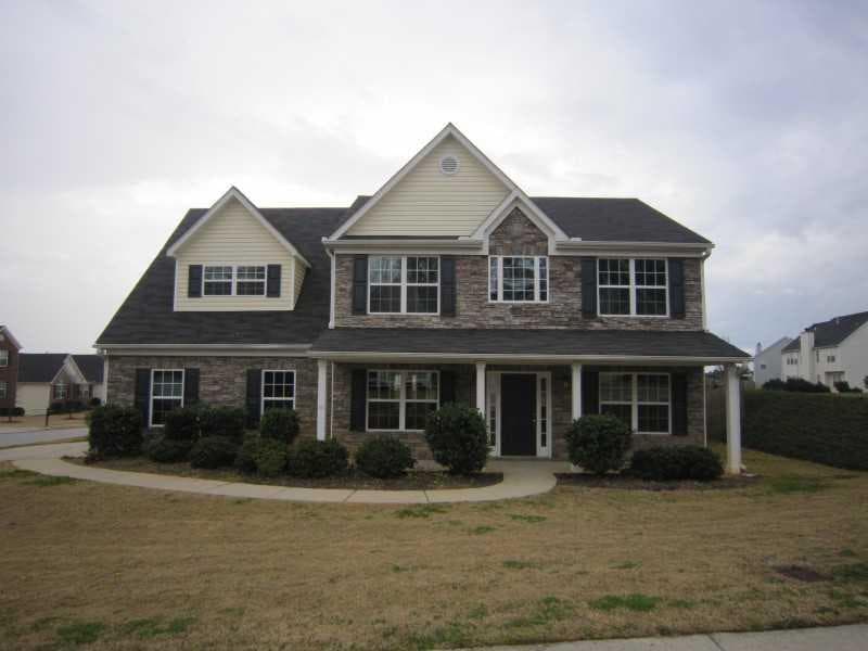 4 bedroom single family residence sold at 2596 Betty Sue Drive, Buford, GA 30519