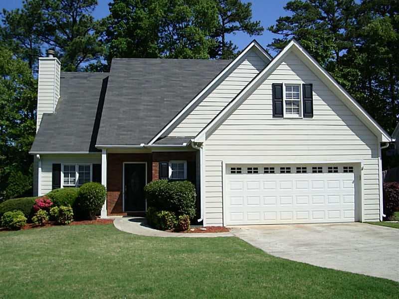 3025 Ivey Oaks Lane, Roswell, GA 30076 — most recent listing photo