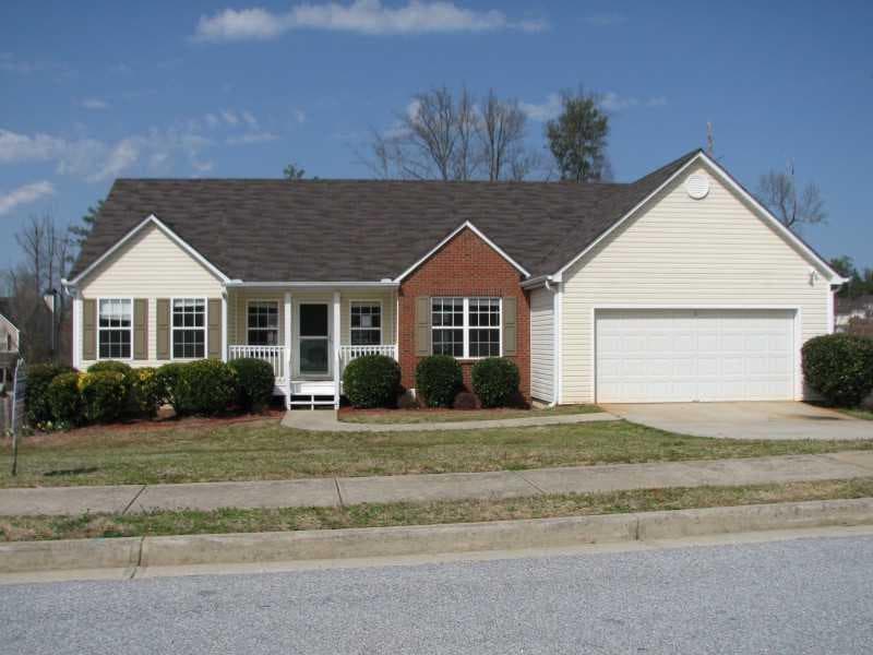 3 bedroom, 1,594 sq ft single family residence sold at 302 Rockingham, Loganville, GA 30052