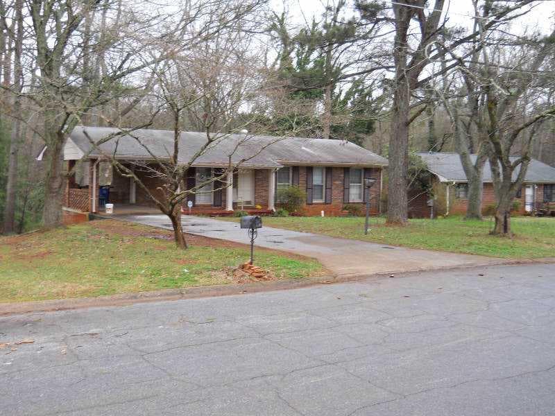 835 E Pine Roc Drive Fields, Stone Mountain, GA 30083 — most recent listing photo