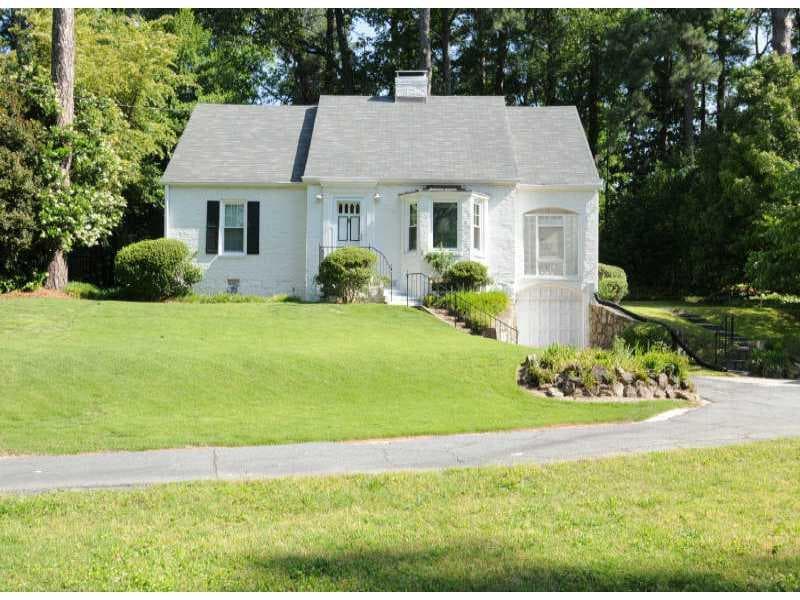 3 bedroom, 1,809 sq ft single family residence sold at 3534 Kingsboro Road, Atlanta, GA 30319