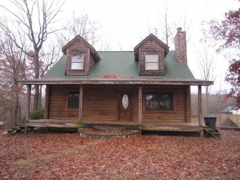 2 bedroom single family residence sold at 1790 Thomas Drive, Hoschton, GA 30548