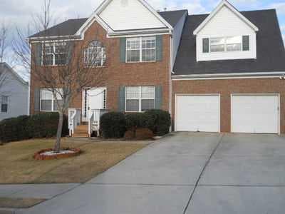 4035 Crescent Walk Lane, Suwanee, GA 30024 — most recent listing photo