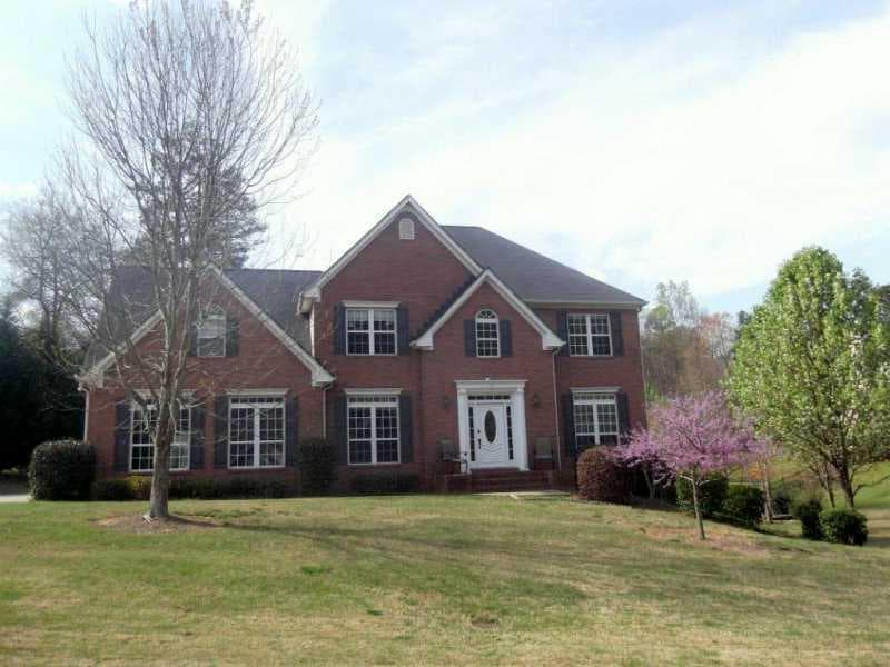 5 bedroom single family residence sold at 3658 Silver Fox Path, Buford, GA 30519