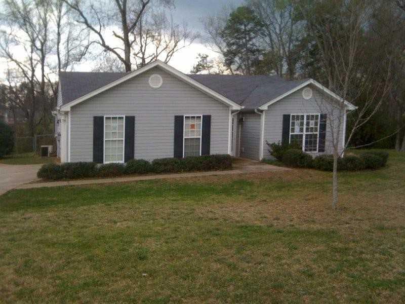 419 Raymond Drive, Winder, GA 30680 — most recent listing photo