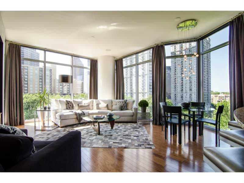 2 bedroom, 1,734 sq ft condominium sold at 222 12th Street 1102, Atlanta, GA 30309